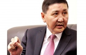 Ардчиллыг эрх баригчдаас хамгаалах шаардлага тулгарлаа