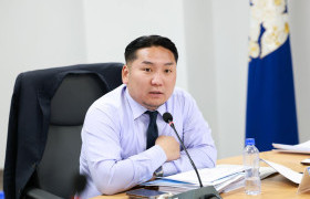 З.Төмөртөмөө: Хотод Х.Нямбаатар дарга шиг өдөр шөнөгүй зүтгэж буй хүн алга!