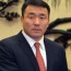 Д.Сумъяабазар сурагчдад илтгэл тавьж байна