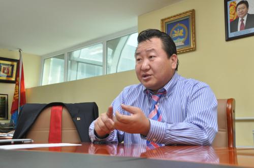 Н.Хүрэлсүх: Энэ ондоо багтааж бүх айлын зуухыг солино