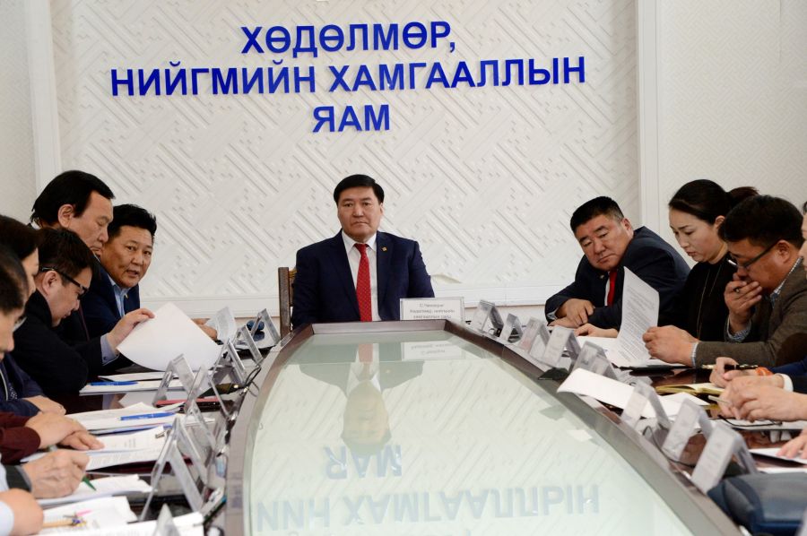 Хөдөлмөр, нийгмийн зөвшлийн гурван талт Улсын хэлэлцээр эхэллээ