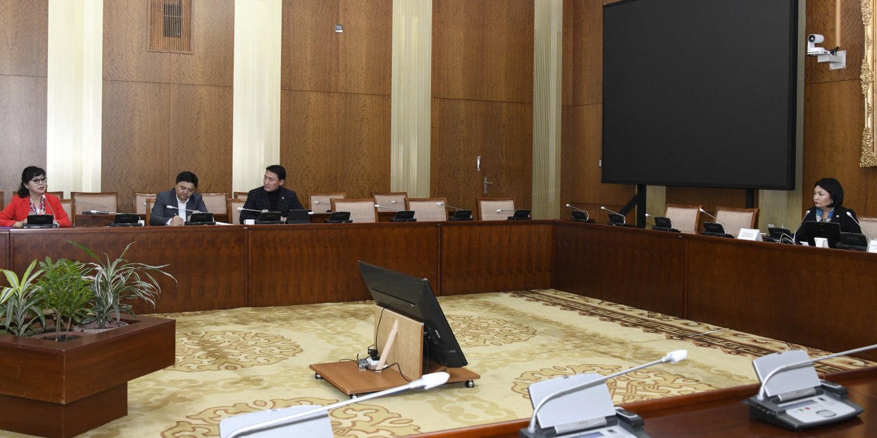 Агаарын бохирдлыг бууруулах асуудлын дэд хорооны хуралдаан боллоо