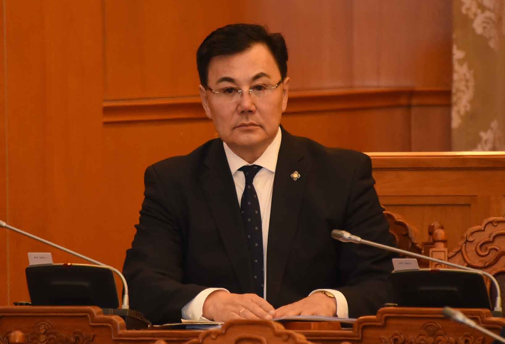 Хөгжлийн банкнаас санхүүжүүлсэн төслүүдийн хэрэгжилтэд хяналт тавьсан талаар мэдээлж байна