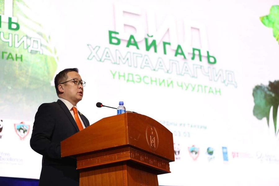 Б.Бат-Эрдэнэ: “Байгаль хамгаалагчдын хөгжлийн хөтөлбөр” боловсруулж байна